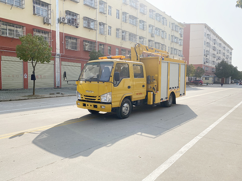 五十铃带吊1000方排水车(便携)